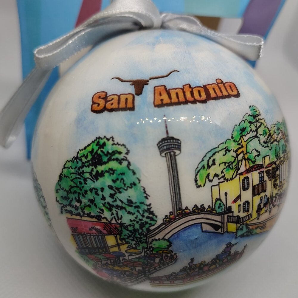 San Antonio, Texas Ornament - Great Condition
